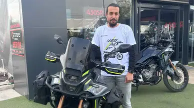 Antalya’da Ambulans İçin Trafiği Tek Başına Açtı!